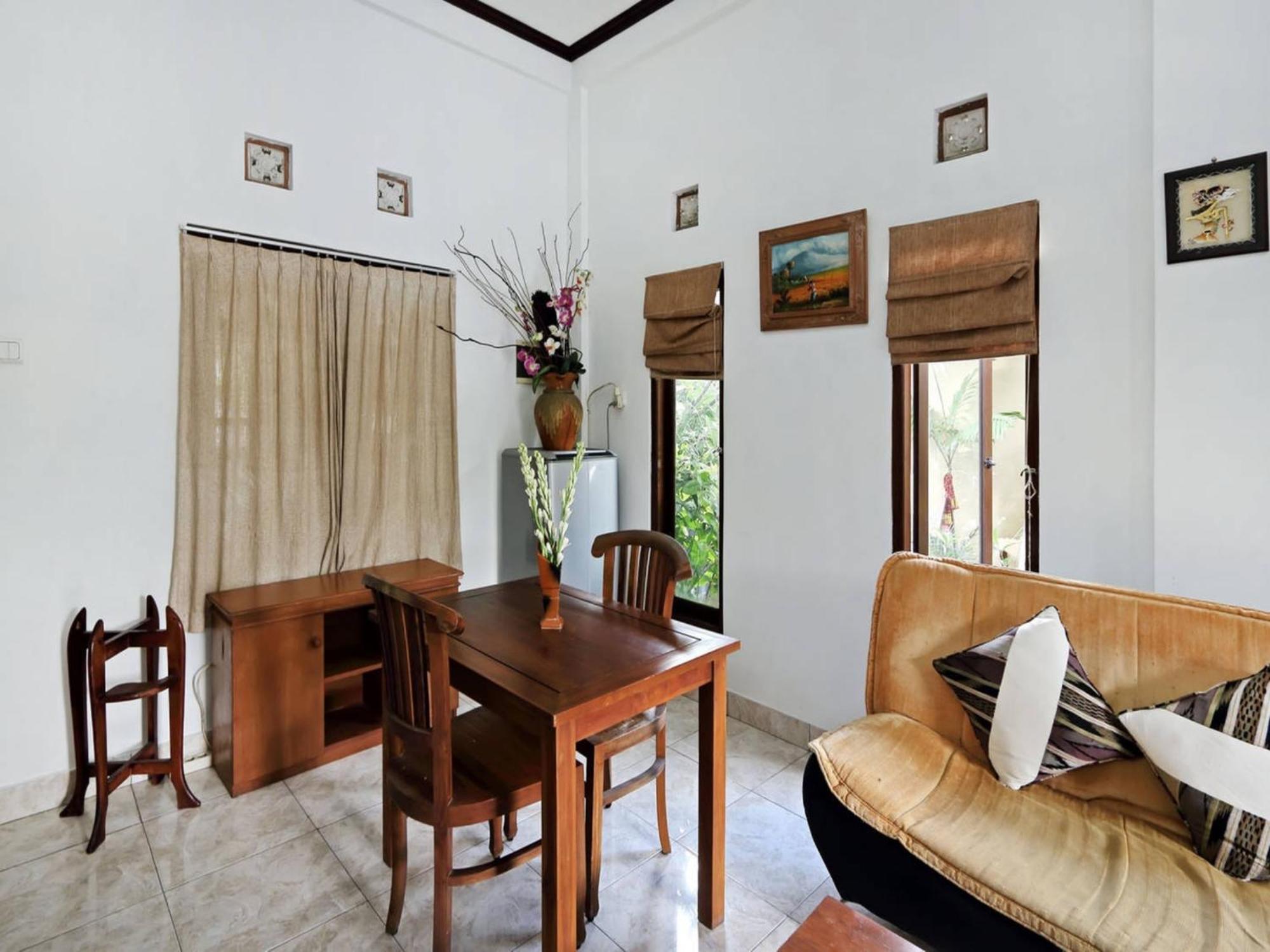 Rumah Akira Seminyak Esterno foto